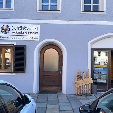Ferienwohnung Zimmer Tittmoning Stadtplatz 27 Exterior photo